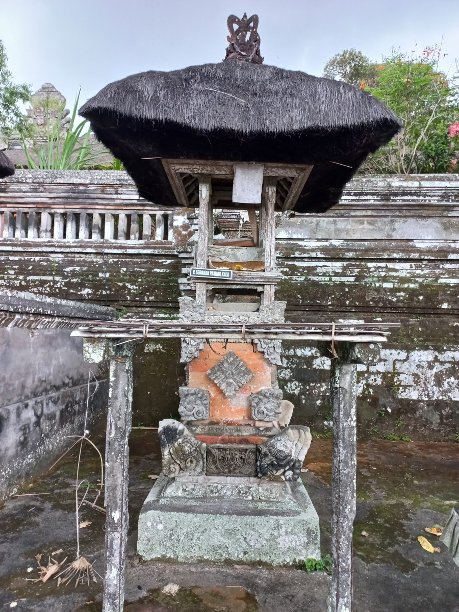 Pelinggih Sedahan Pamiakala
